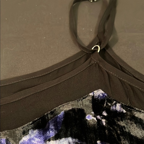 NWT Lucky Brand Black and Purple Velvet Floral Plus Size Tank, 2X - Picture 7 of 7